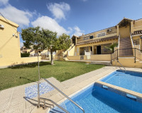 Resale - Apartment / Flat - Villamartín