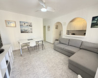 Resale - Apartment / Flat - Villamartín