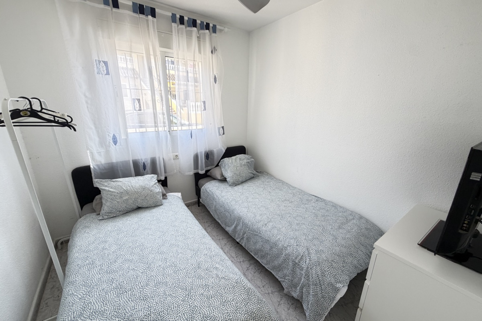 Resale - Apartment / Flat - Villamartín