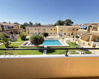 Resale - Apartment / Flat - Villamartín