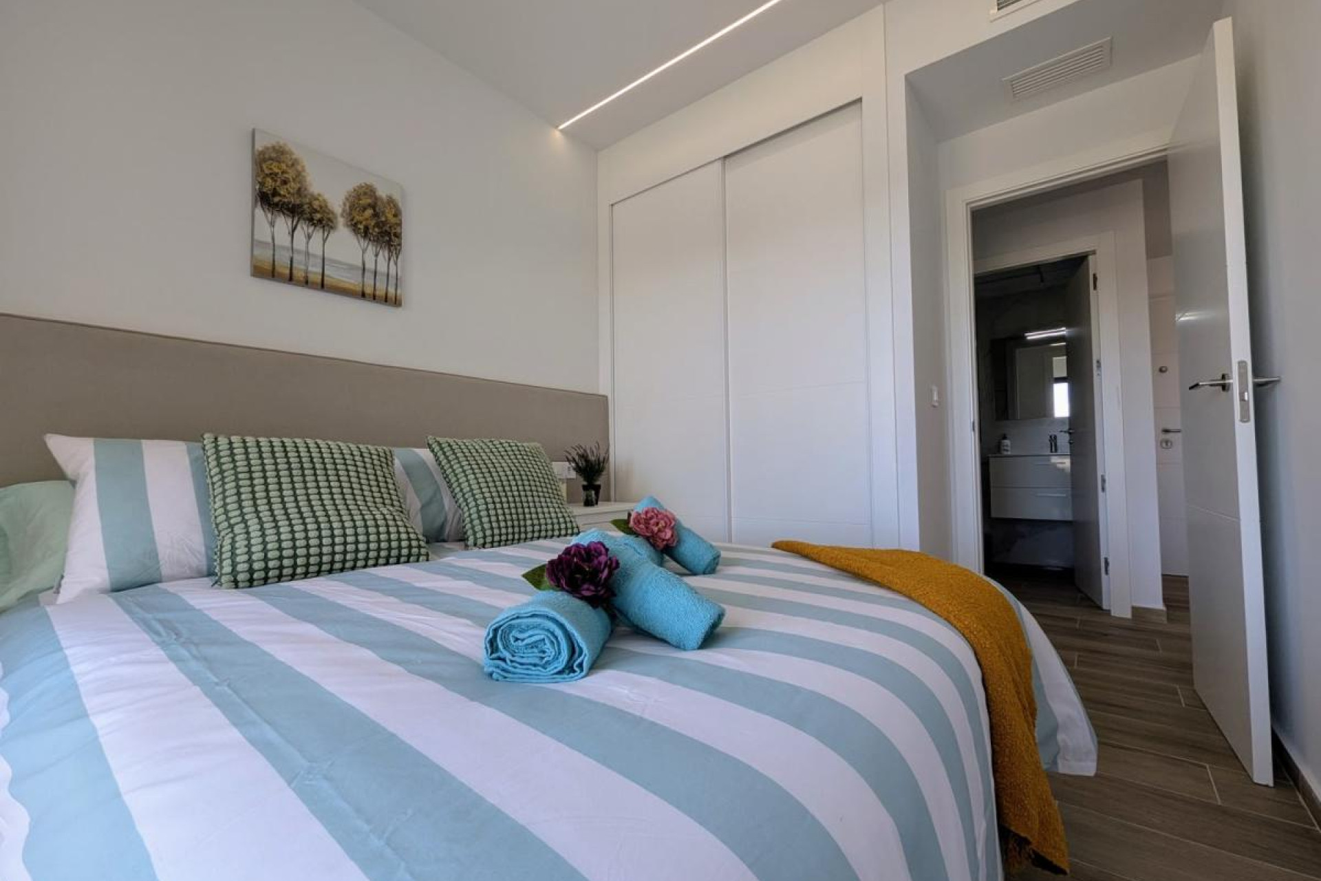 Resale - Apartment / Flat - Villamartín