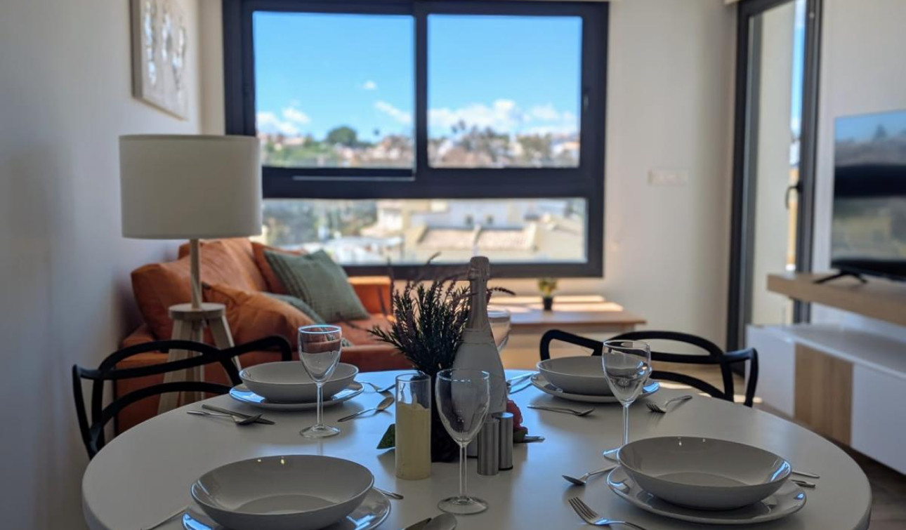 Resale - Apartment / Flat - Villamartín