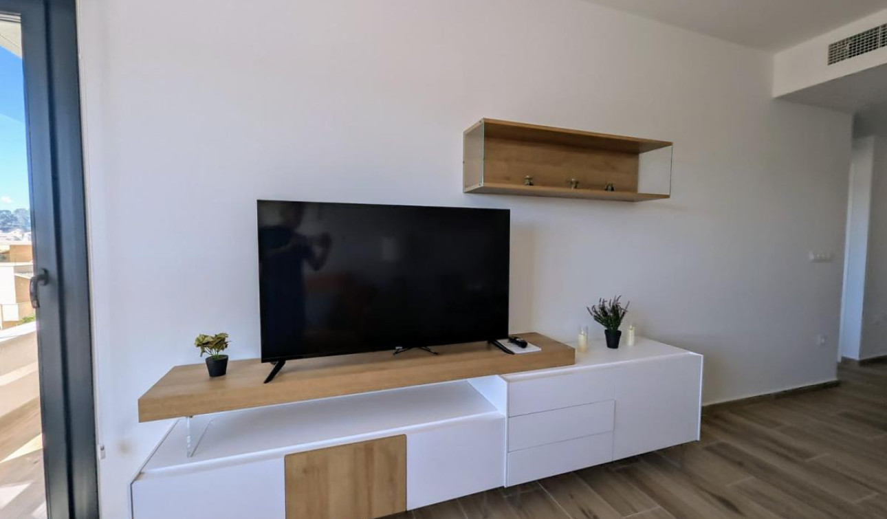 Resale - Apartment / Flat - Villamartín
