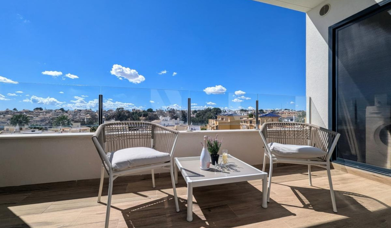 Resale - Apartment / Flat - Villamartín