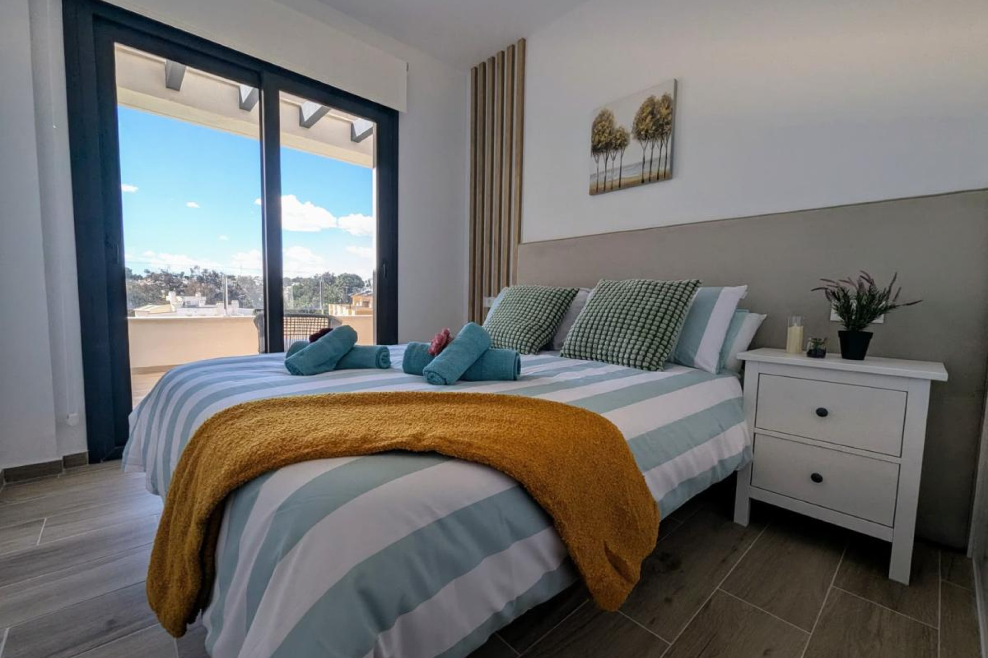 Resale - Apartment / Flat - Villamartín