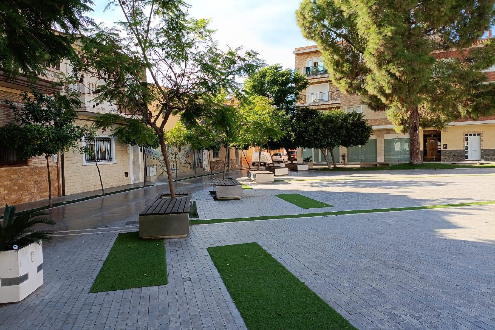 Resale - Commercial Unit - Benferri - PLAZA DE LA CONSTITUCION