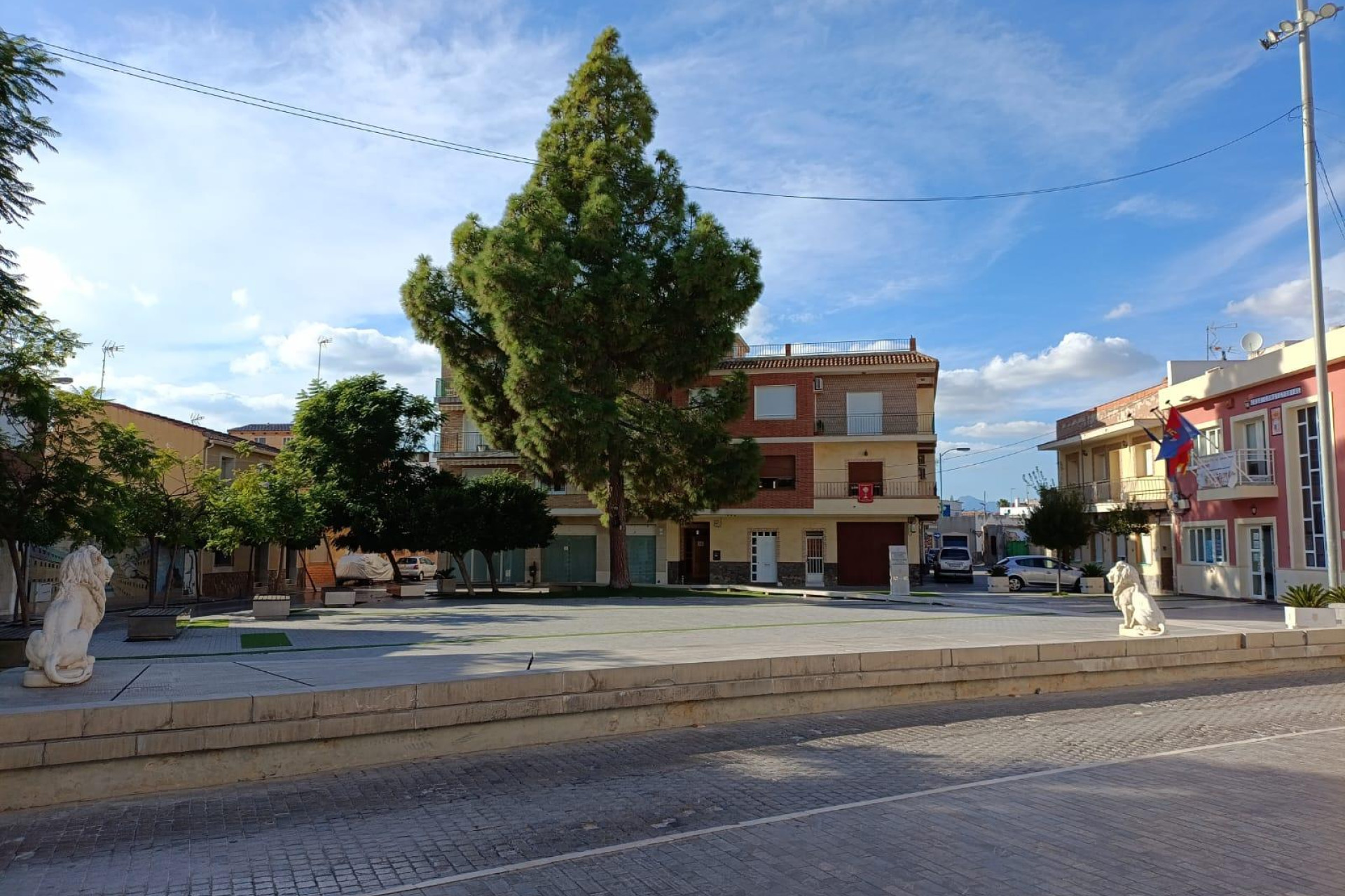 Resale - Commercial Unit - Benferri - PLAZA DE LA CONSTITUCION