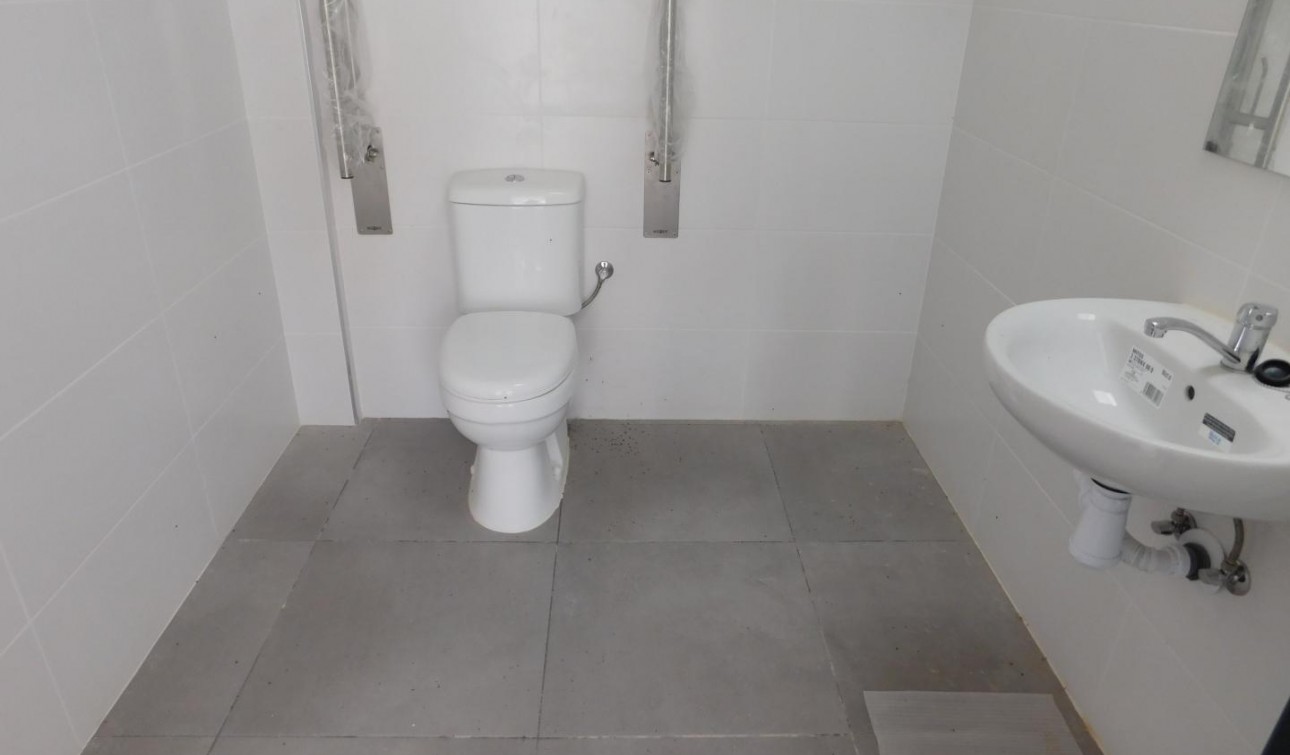 Resale - Commercial Unit - Ciudad Quesada - Lo Crispin