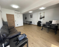 Resale - Commercial Unit - Guardamar del Segura - Comunidad Valenciana