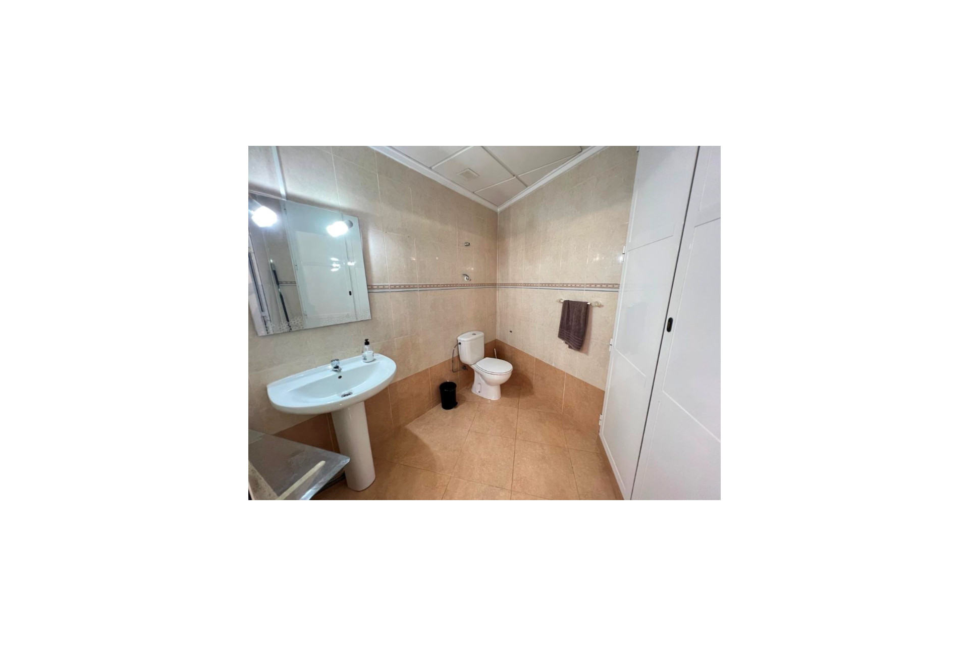 Resale - Commercial Unit - Guardamar del Segura - Guardamar