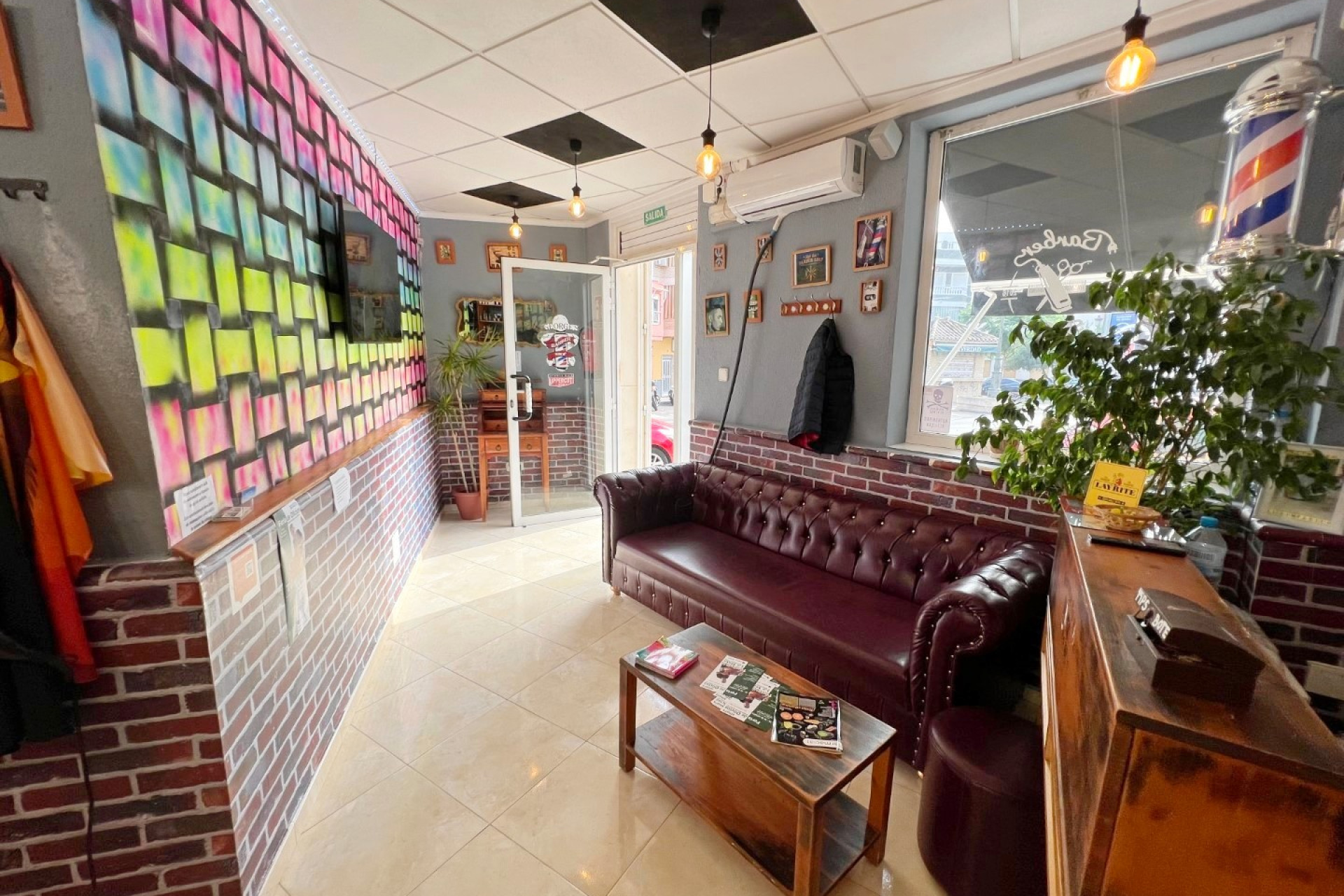 Resale - Commercial Unit - Guardamar del Segura