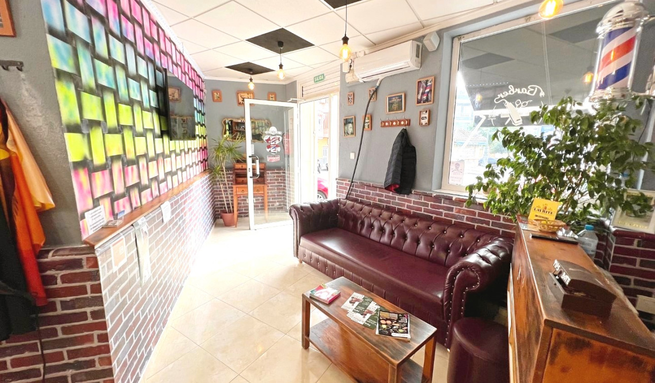 Resale - Commercial Unit - Guardamar del Segura