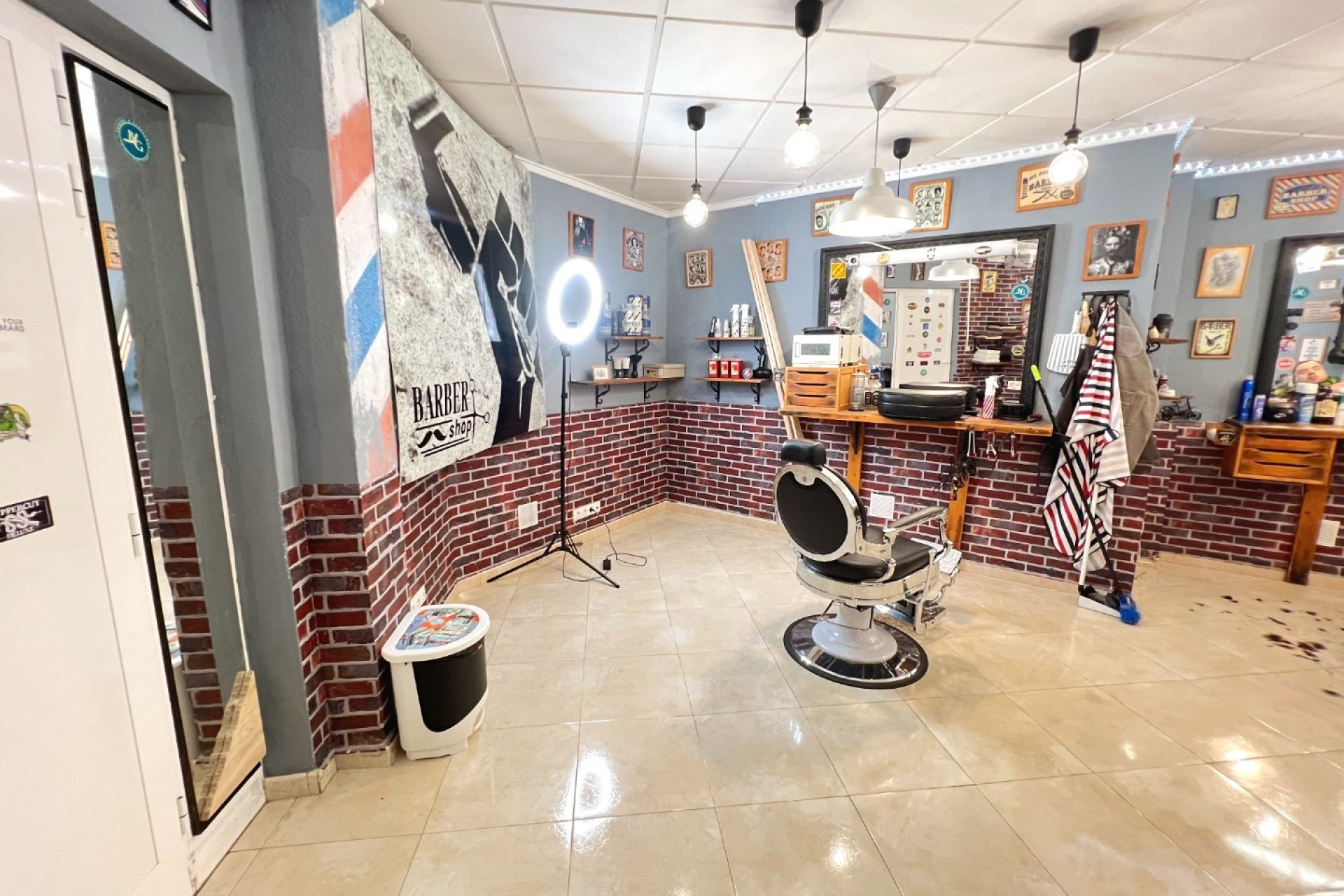 Resale - Commercial Unit - Guardamar del Segura