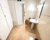 Resale - Commercial Unit - Guardamar del Segura