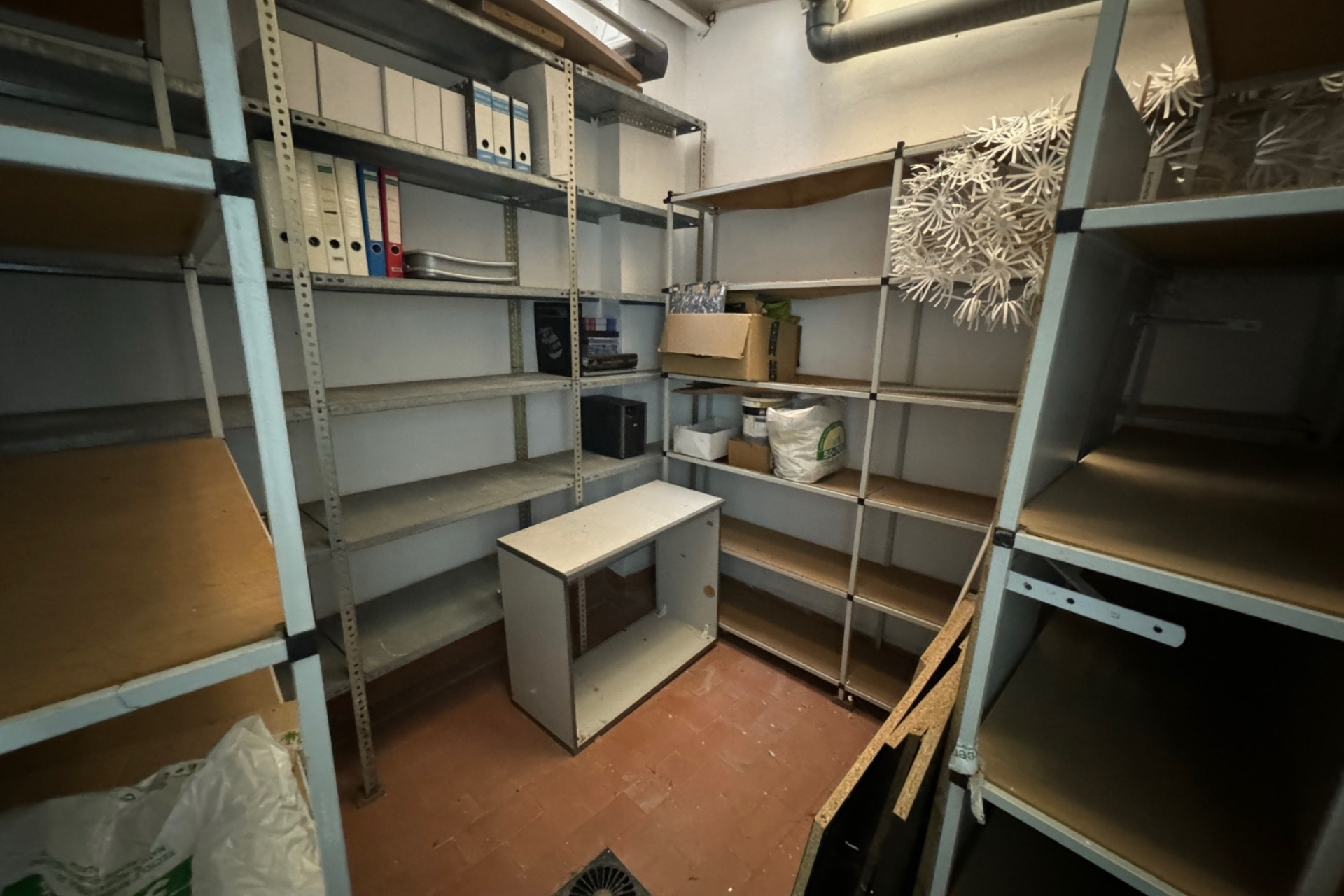 Resale - Commercial Unit - Guardamar del Segura