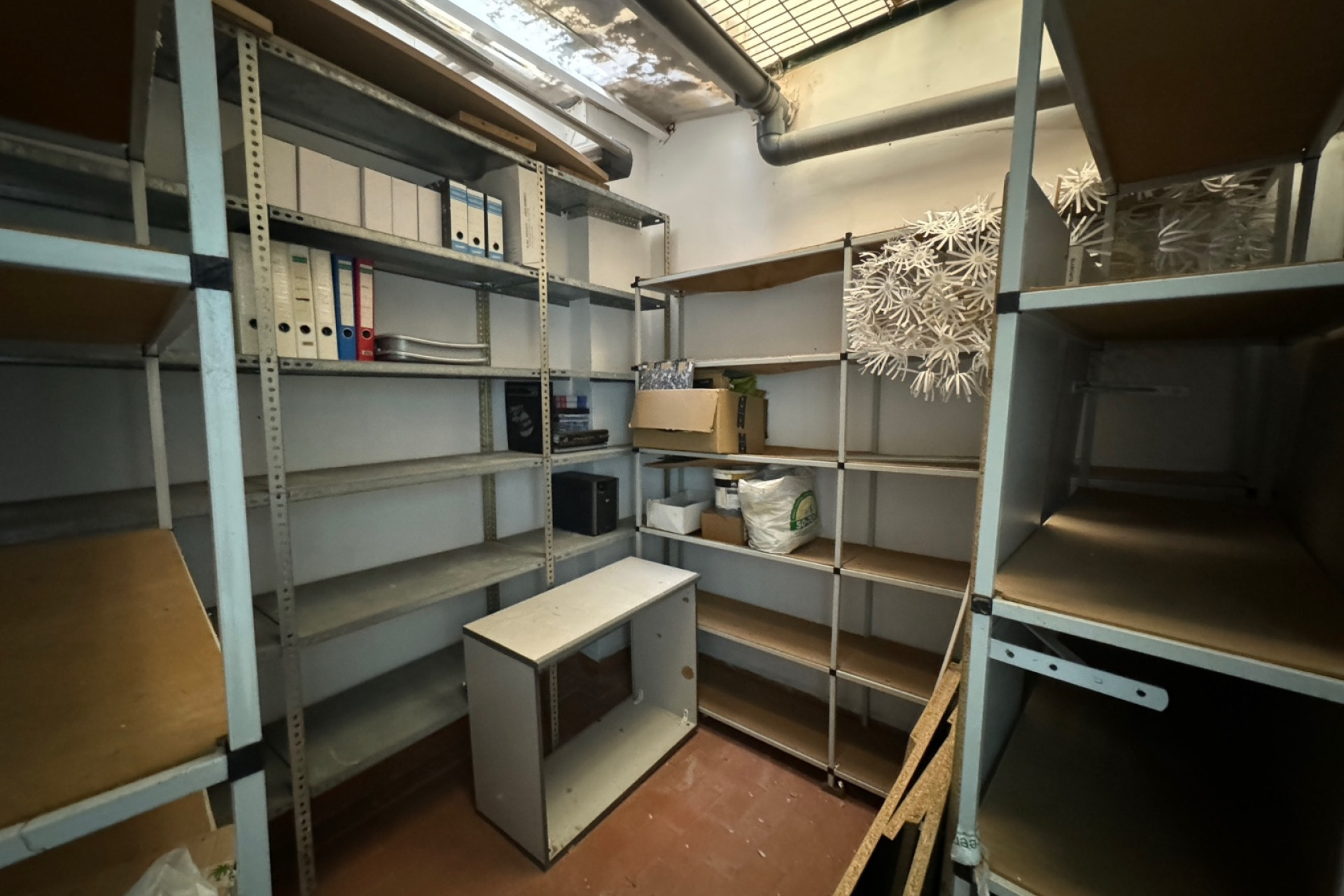 Resale - Commercial Unit - Guardamar del Segura