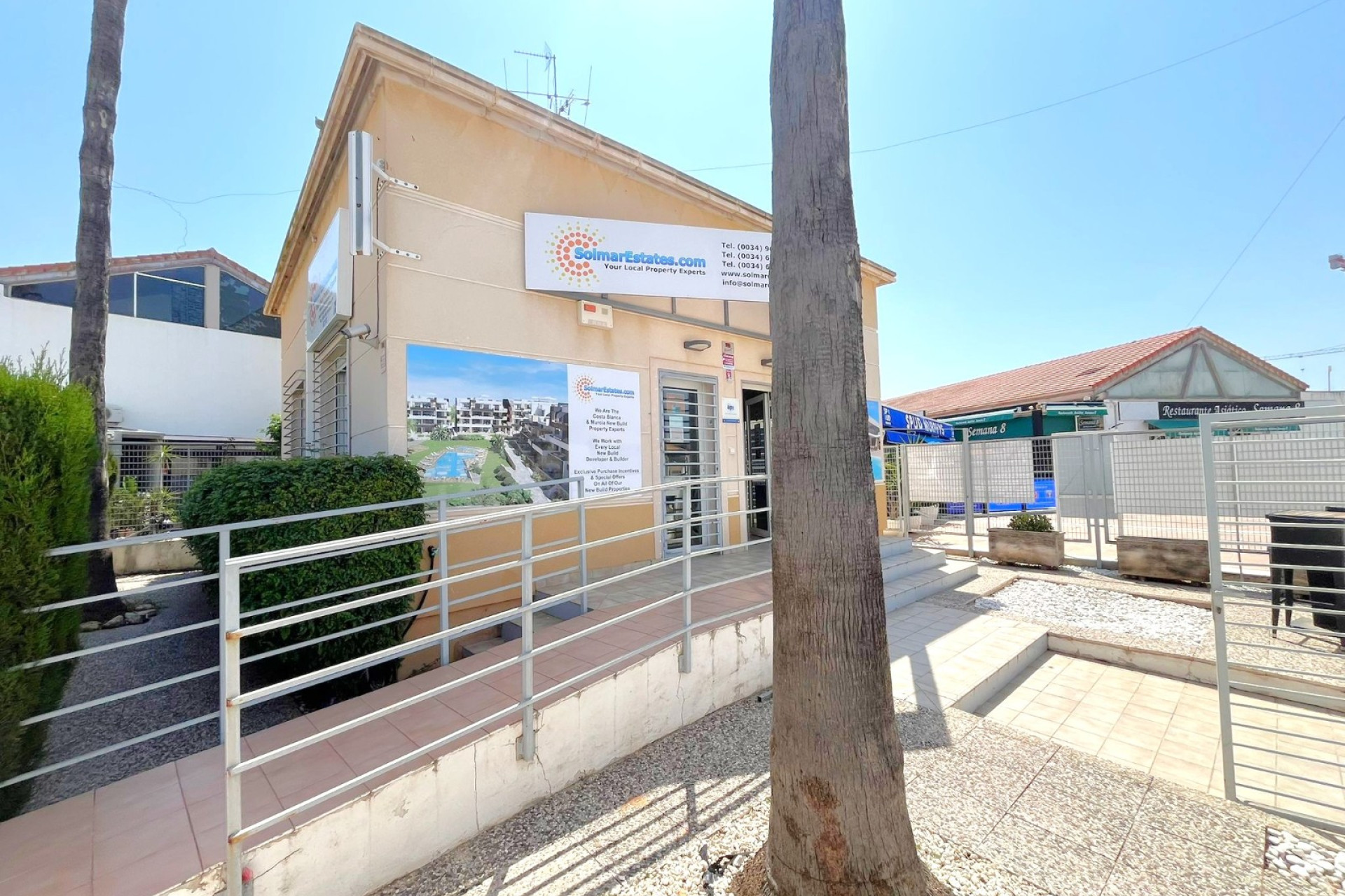 Resale - Commercial Unit - Orihuela Costa - Playa Flamenca