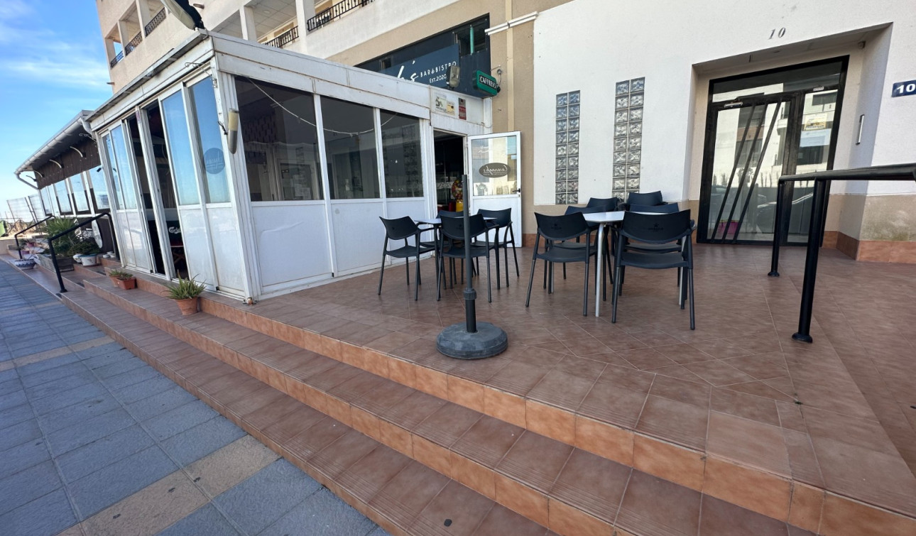 Resale - Commercial Unit - Orihuela - Entre Naranjos