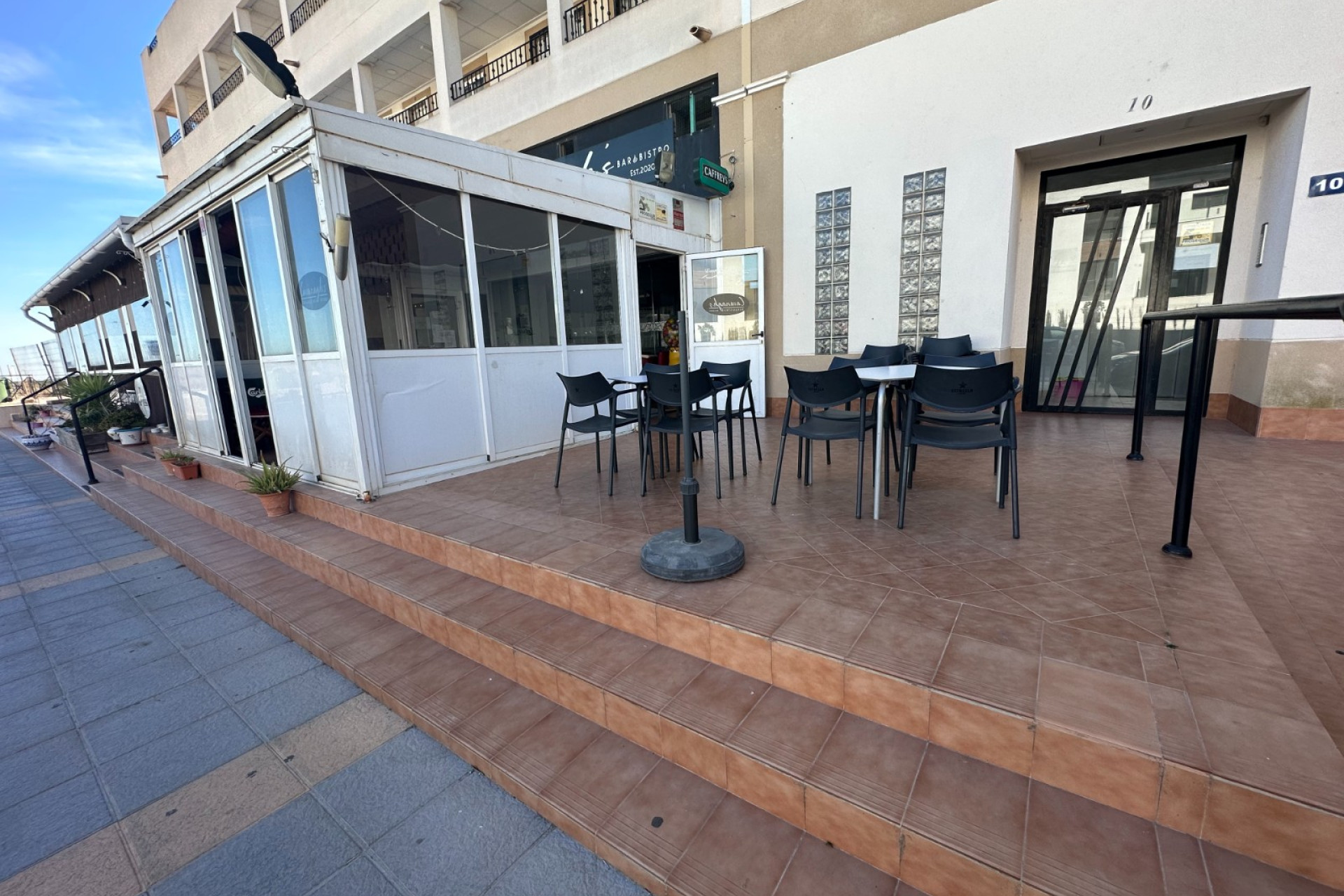 Resale - Commercial Unit - Orihuela - Entre Naranjos