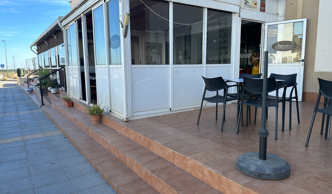 Resale - Commercial Unit - Orihuela - Entre Naranjos