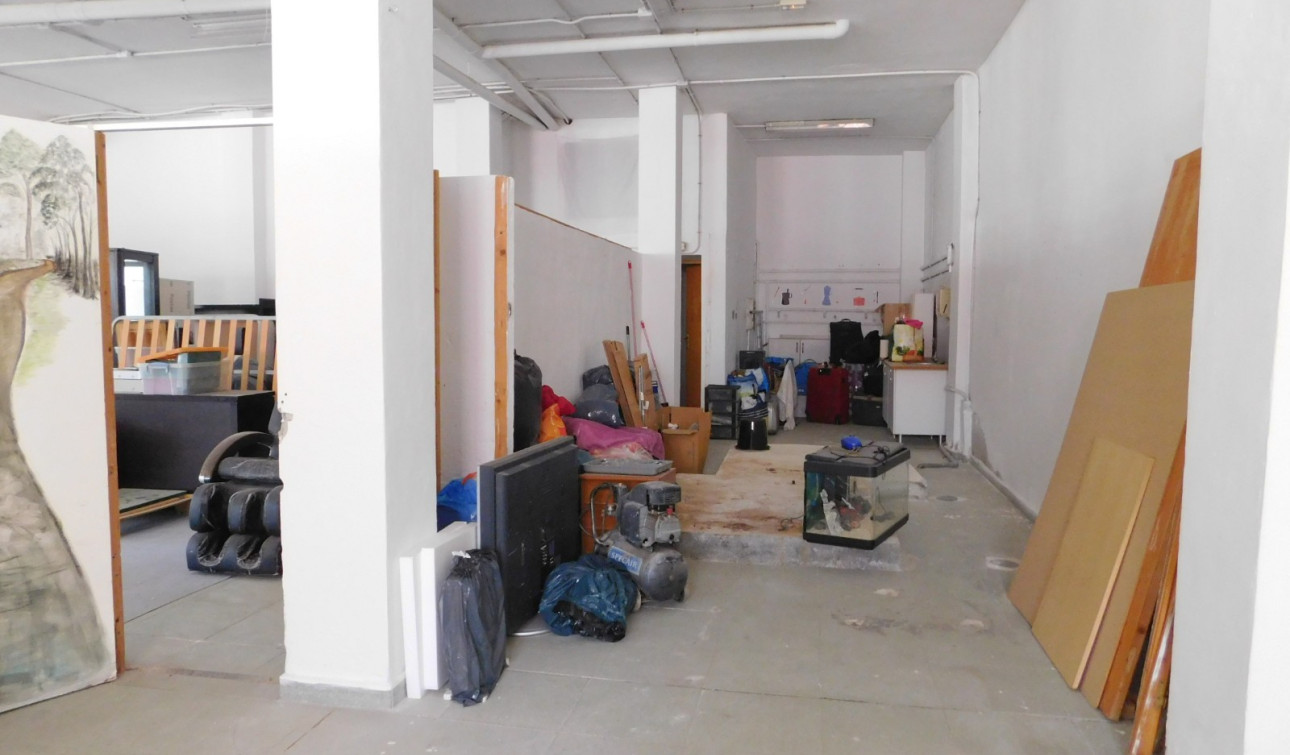 Resale - Commercial Unit - San Miguel de Salinas