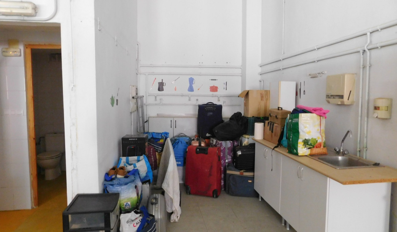 Resale - Commercial Unit - San Miguel de Salinas