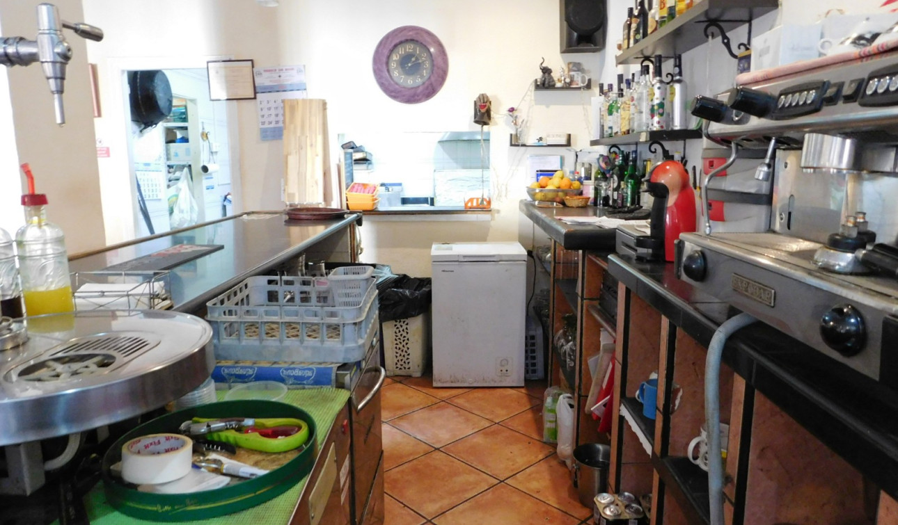 Resale - Commercial Unit - San Miguel de Salinas