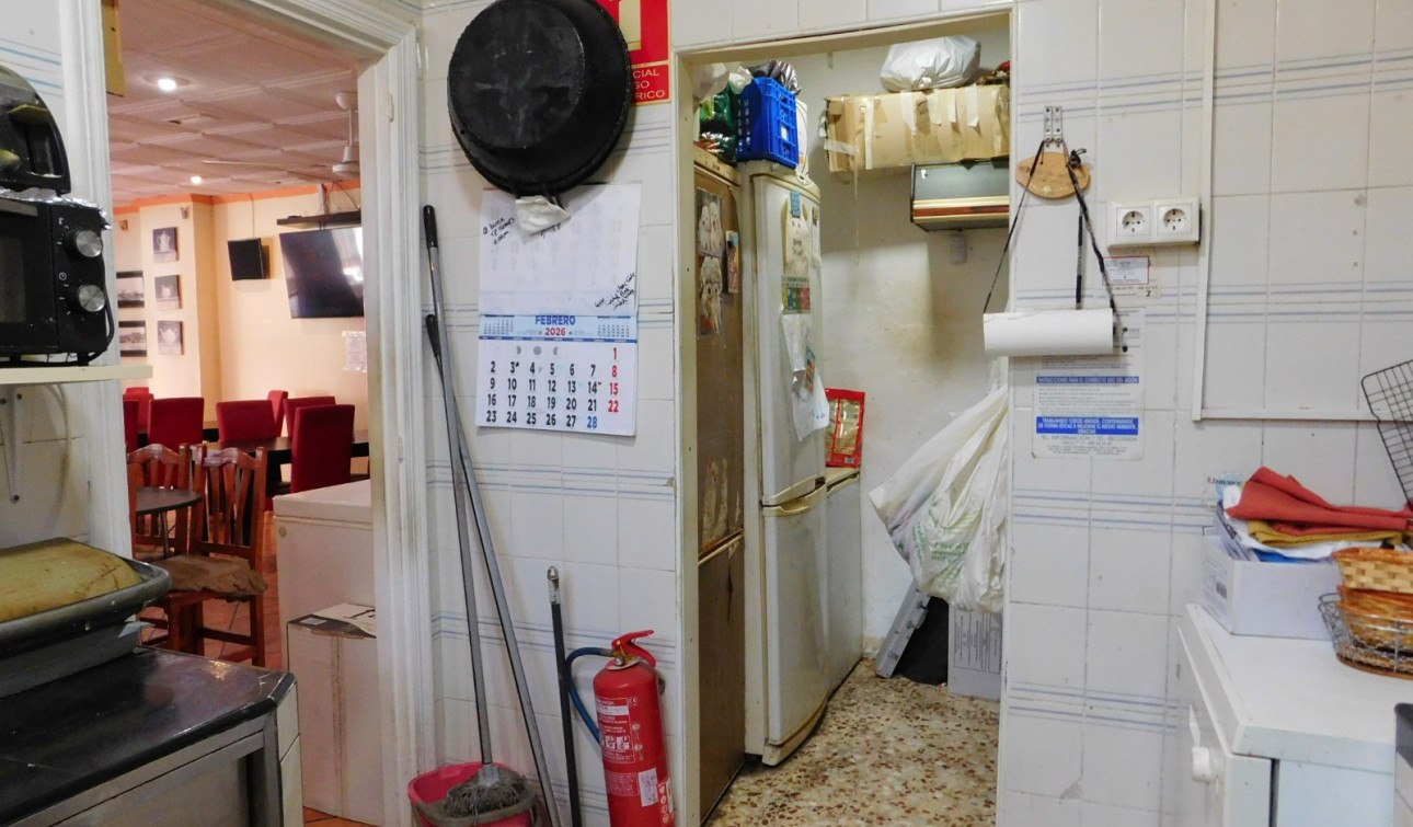 Resale - Commercial Unit - San Miguel de Salinas