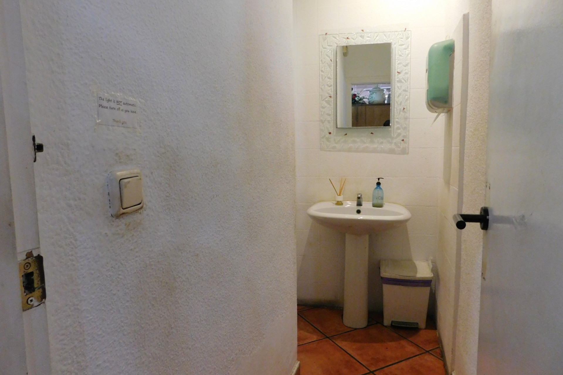 Resale - Commercial Unit - San Miguel de Salinas