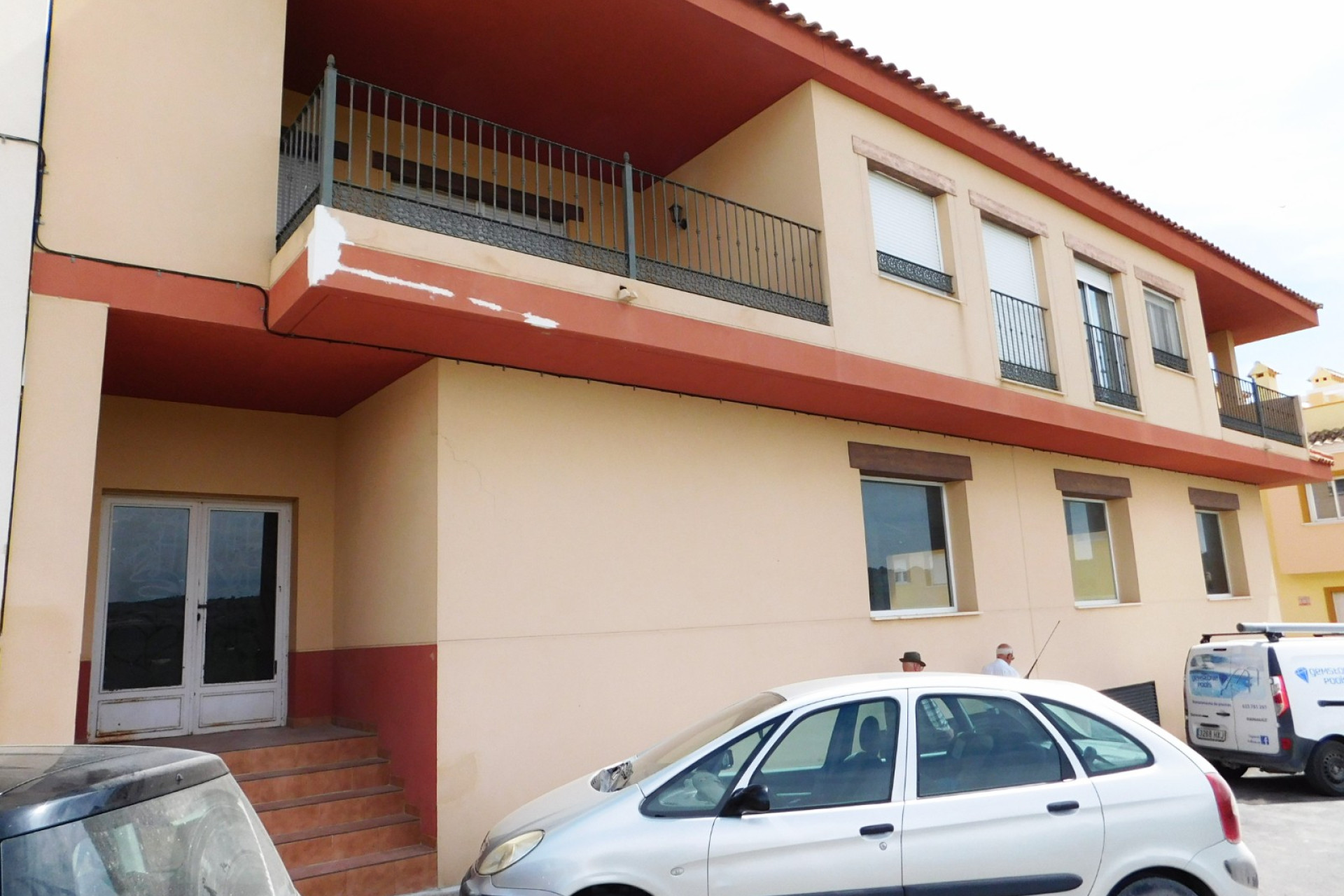 Resale - Commercial Unit - Torremendo