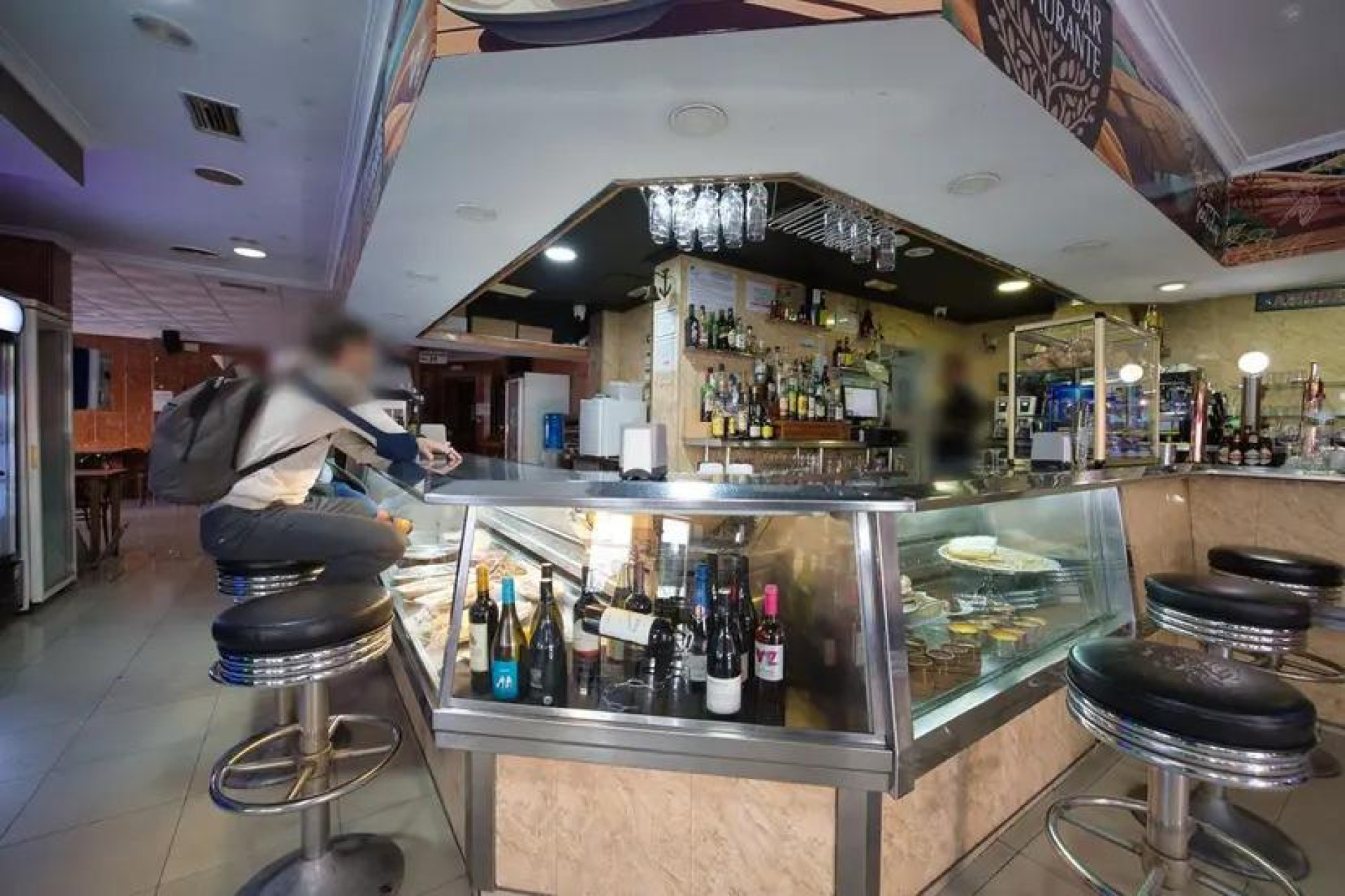 Resale - Commercial Unit - Torrevieja - Centro