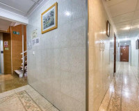Resale - Commercial Unit - Torrevieja - Centro