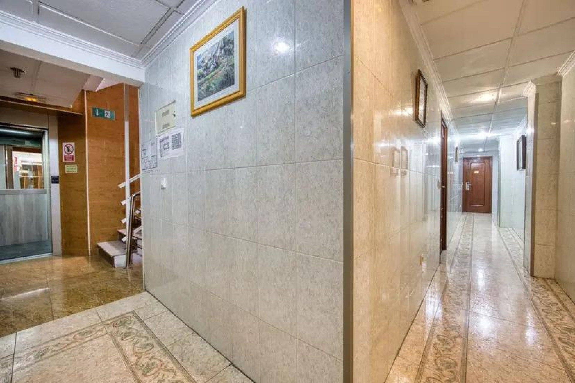 Resale - Commercial Unit - Torrevieja - Centro