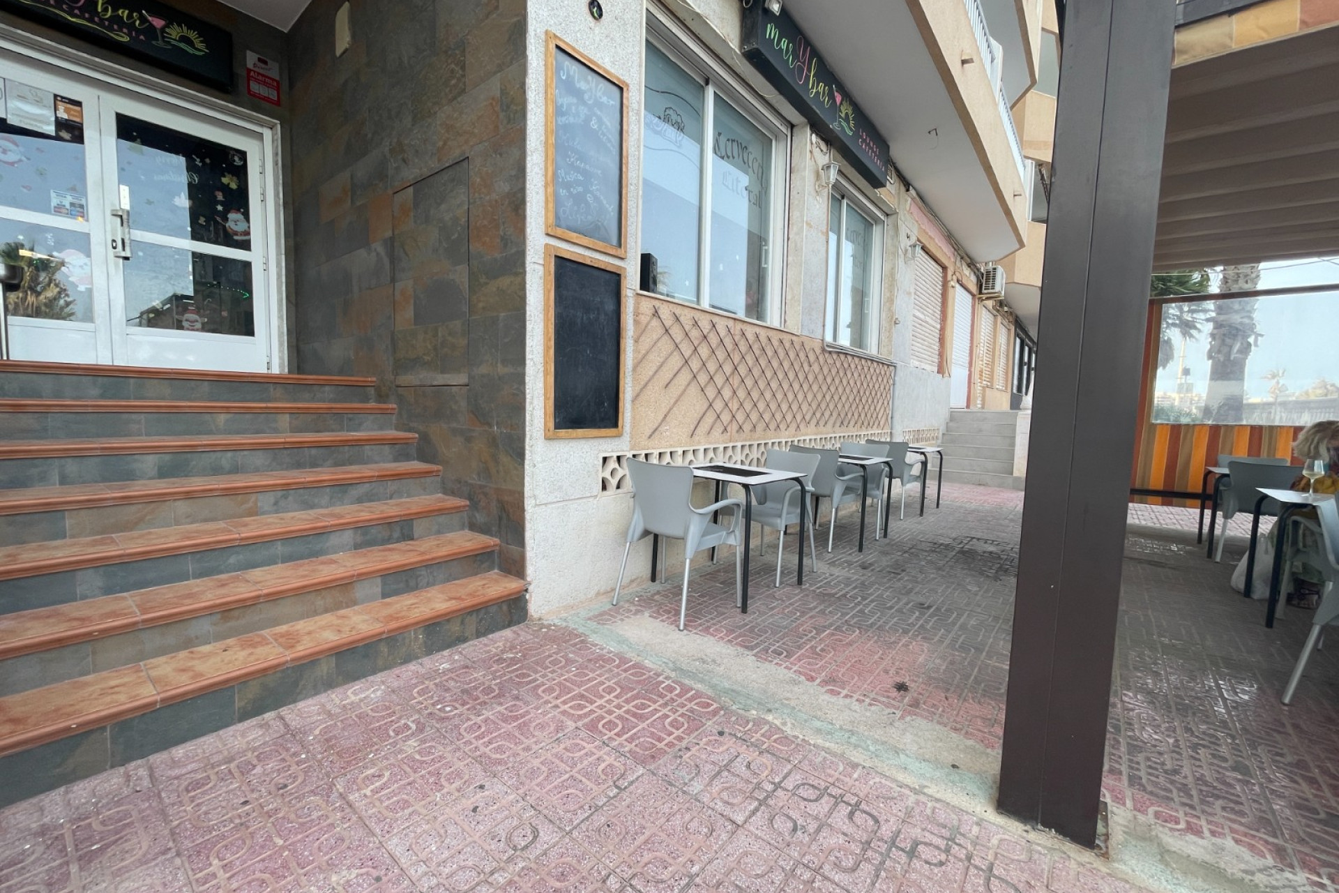 Resale - Commercial Unit - Torrevieja - Comunidad Valenciana