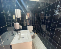 Resale - Commercial Unit - Torrevieja - Comunidad Valenciana