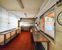 Resale - Commercial Unit - Torrevieja - La Siesta - El Salado - Torreta