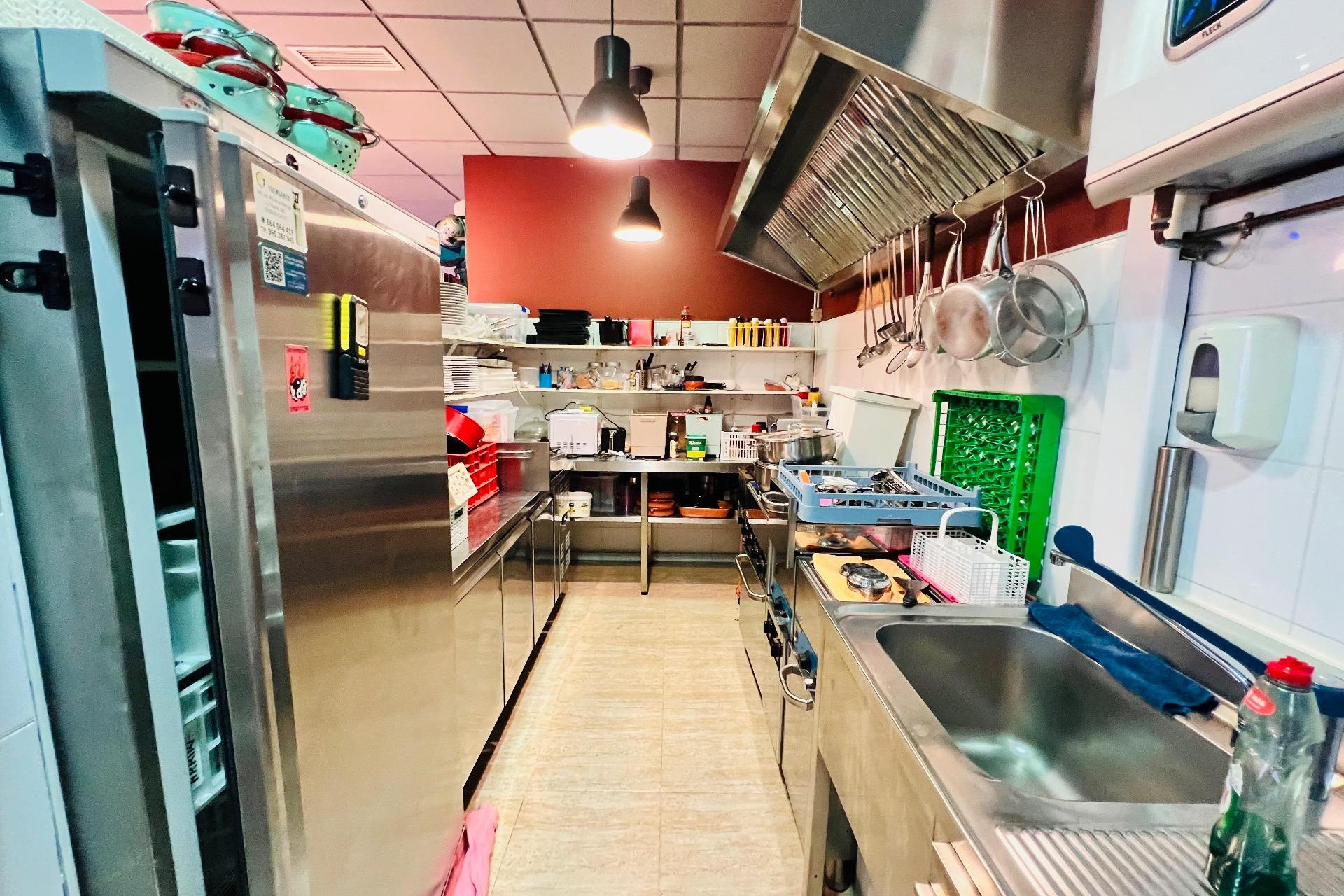 Resale - Commercial Unit - Torrevieja - torrevieja