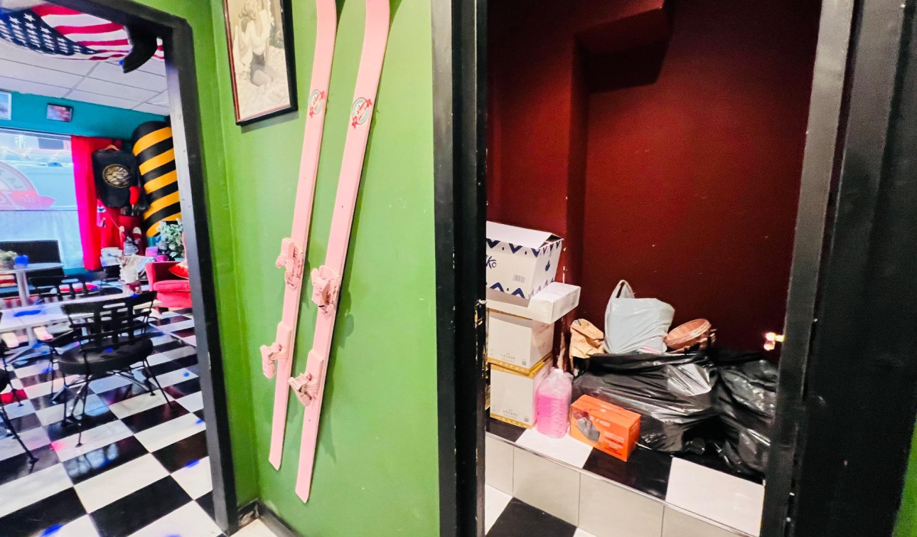 Resale - Commercial Unit - Torrevieja - torrevieja