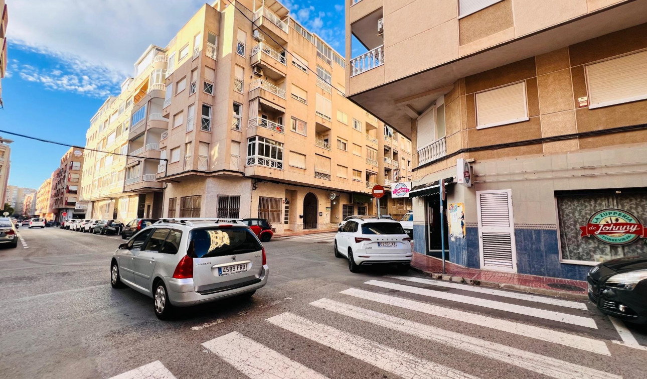 Resale - Commercial Unit - Torrevieja - torrevieja