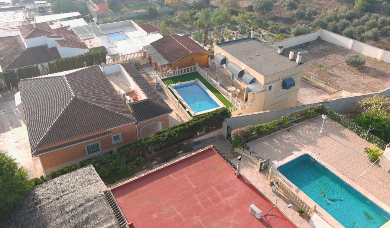 Resale - Detached Villa - Albatera