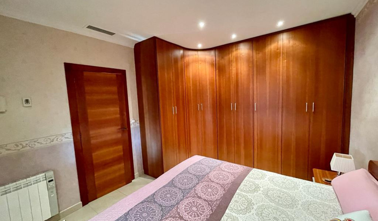 Resale - Detached Villa - Albatera