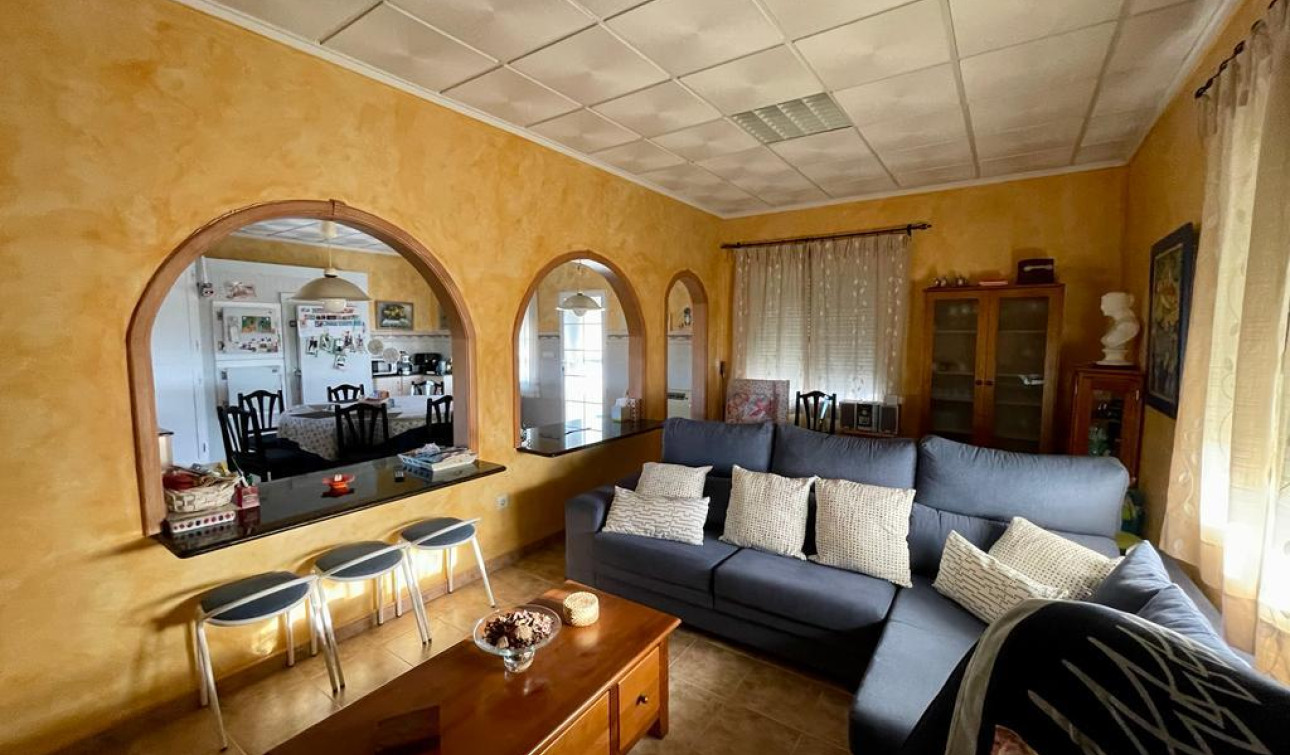 Resale - Detached Villa - Albatera