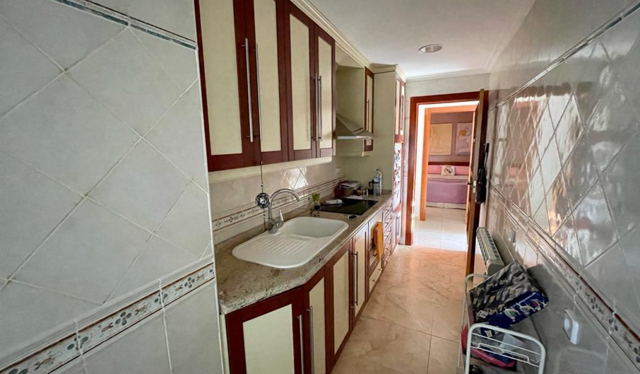 Resale - Detached Villa - Albatera