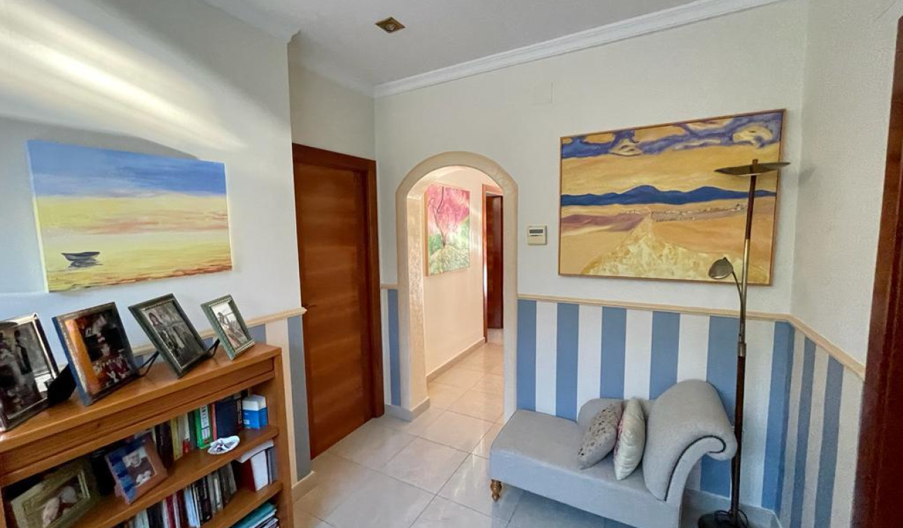 Resale - Detached Villa - Albatera