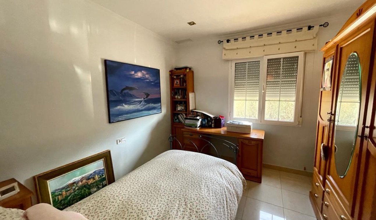 Resale - Detached Villa - Albatera