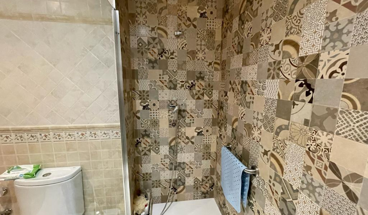 Resale - Detached Villa - Albatera