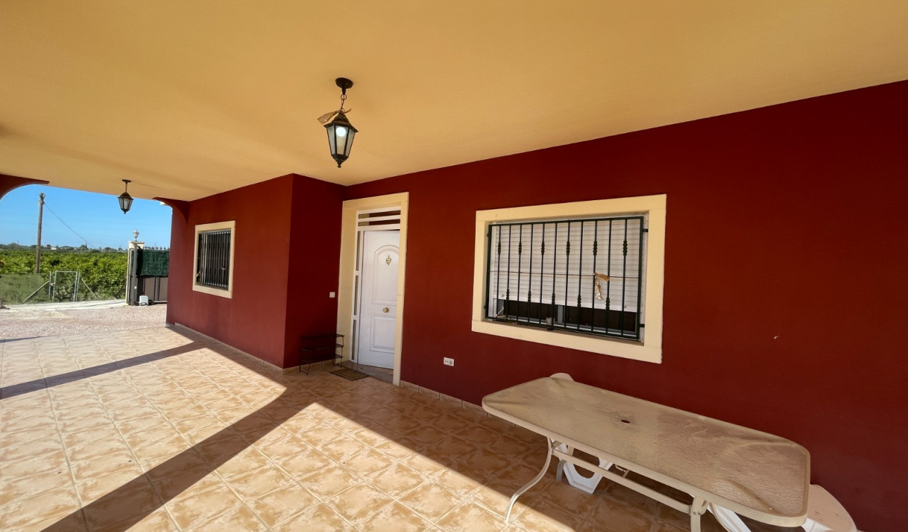Resale - Detached Villa - Albatera