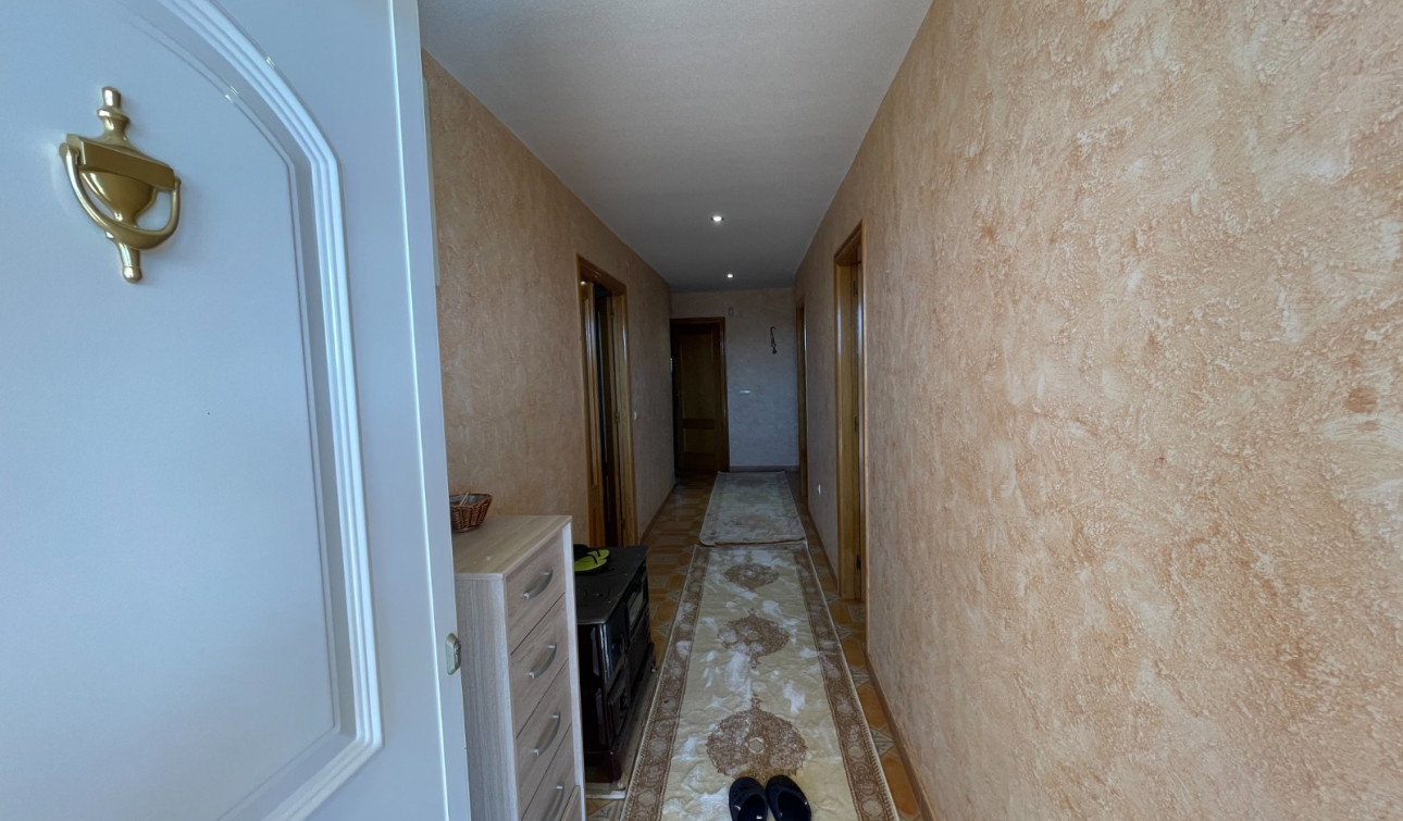 Resale - Detached Villa - Albatera