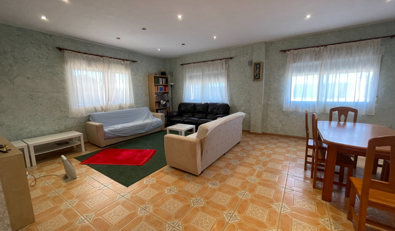 Resale - Detached Villa - Albatera