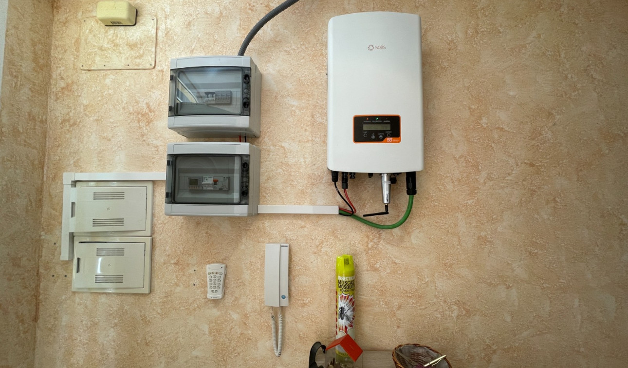 Resale - Detached Villa - Albatera